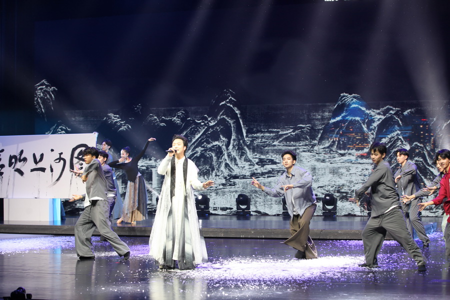 1697337600837543.jpg 202310130007.jpg